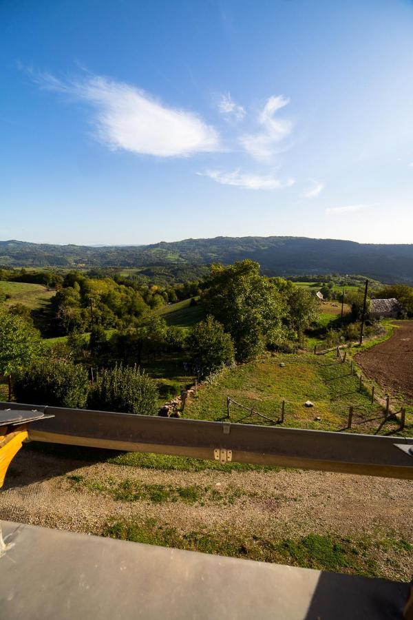 A D'olt Vue Montagne 80 M² Balconc Apartamento Saint-Côme-dʼOlt
